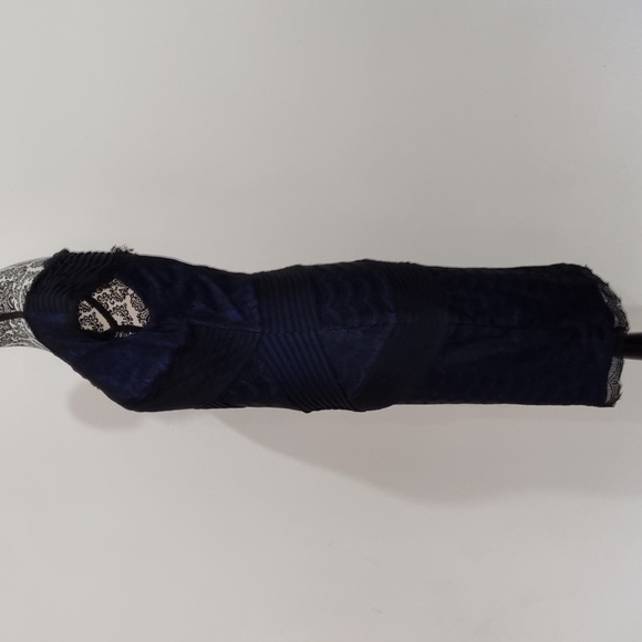 Montique, blue with black lace overlay, bodycon dress, size 10 - Picture 8 of 12